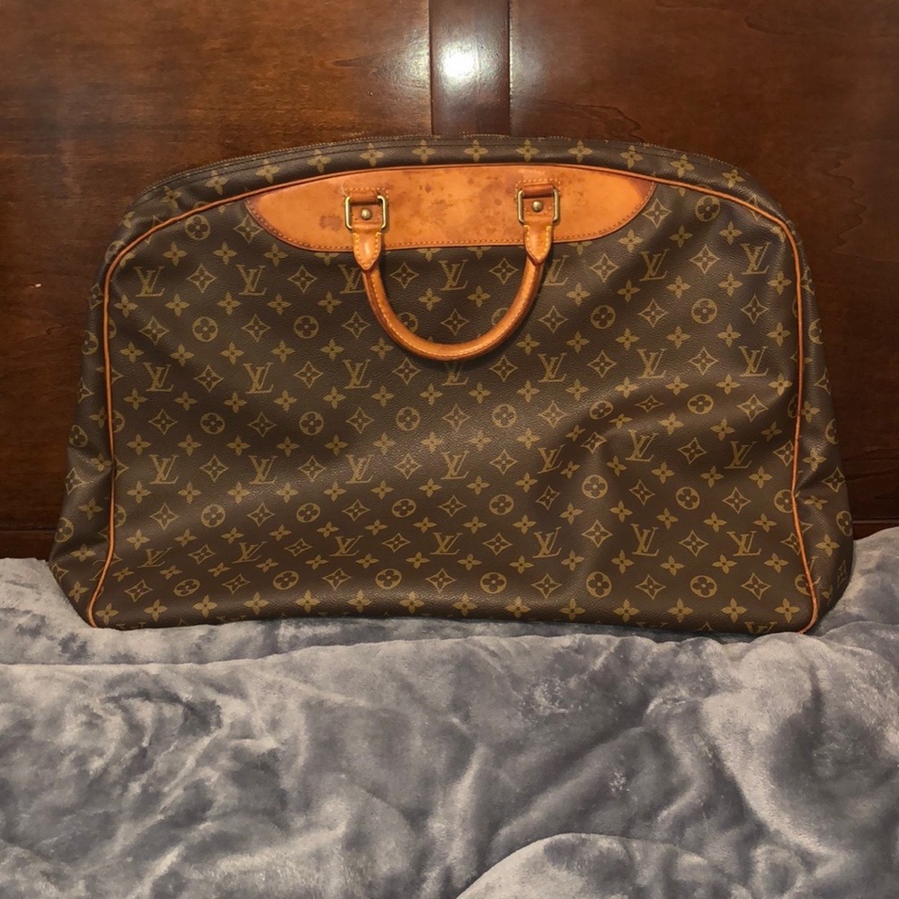 ❤️LOUIS VUITTON SUITCASE❤️
